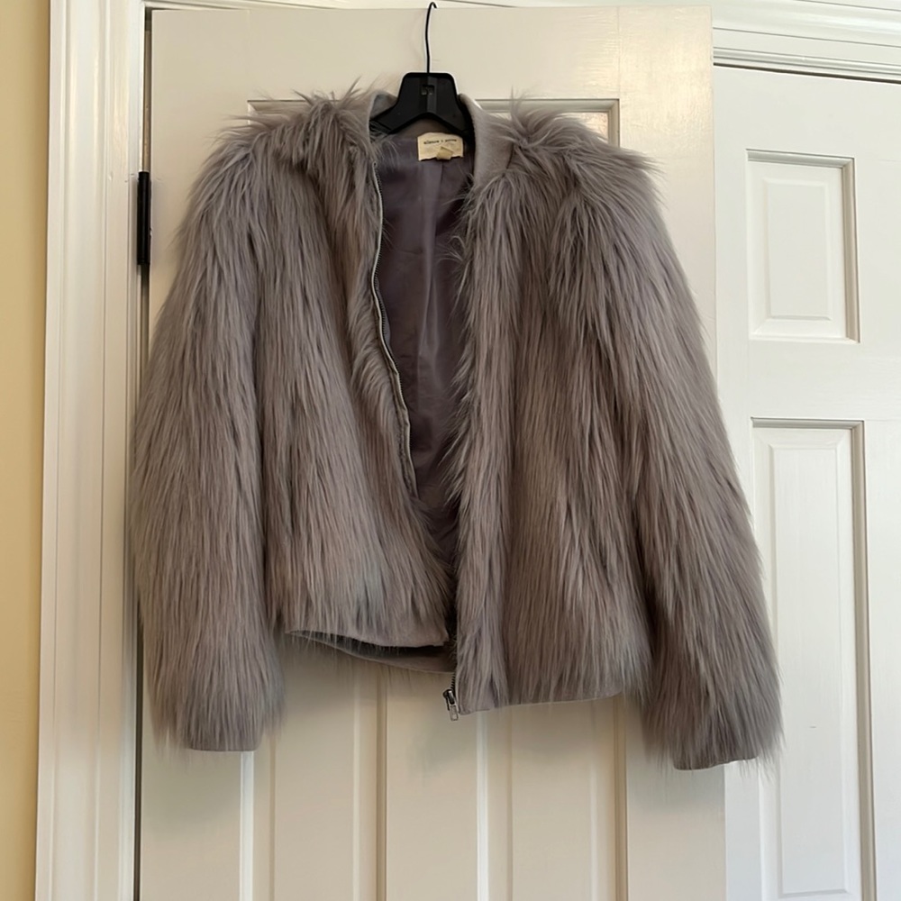 Urban outfitters silence + noise lilac fur jacket in size XS